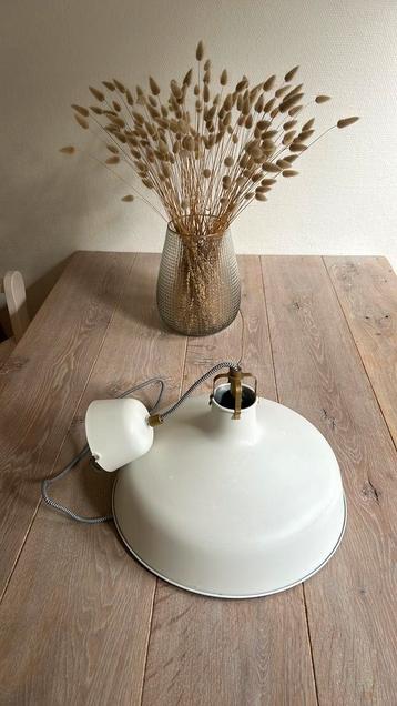 Scandinavische hanglamp beschikbaar voor biedingen