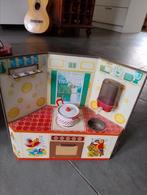 Vintage oud blikken keukentje, Verzamelen, Poppenhuizen en Toebehoren, Ophalen of Verzenden, Zo goed als nieuw, Poppenhuis