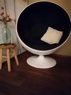 EGG CHAIR IZGS, Huis en Inrichting, Ophalen of Verzenden, Zo goed als nieuw, 75 tot 100 cm