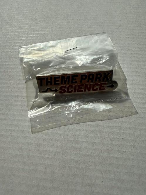 Themepark Science Pin, Verzamelen, Speldjes, Pins en Buttons, Nieuw, Speldje of Pin, Overige onderwerpen, Ophalen of Verzenden