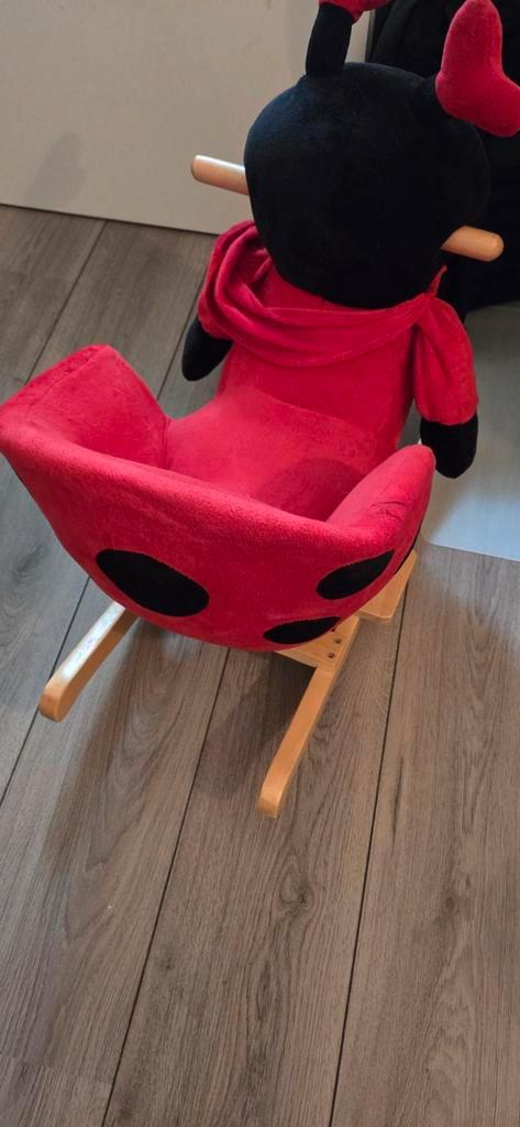 Schattig lieveheersbeestje schommelstoel voor kinderen, Kinderen en Baby's, Speelgoed | Hobbelfiguren, Gebruikt, Ophalen