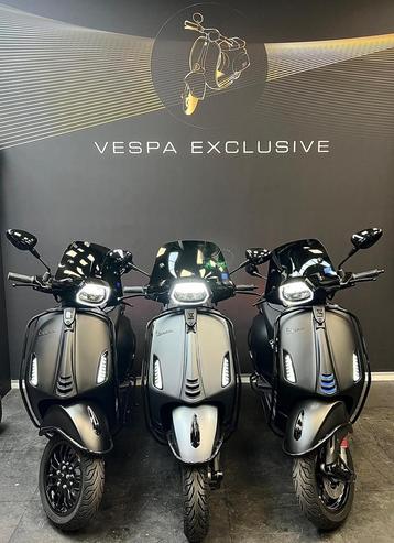 VESPA SPRINT SPECIALS NIEUW 2025 DIRECT LEVERBAAR  VOL OPTIE beschikbaar voor biedingen