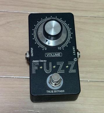 King Tone Mini Fuzz beschikbaar voor biedingen