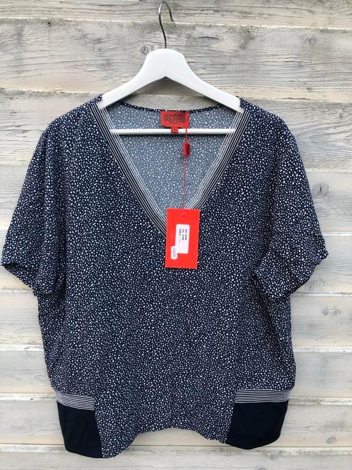 *Bugarri* Mooie Top (duur Belgisch merk) mt 46, Kleding | Dames, Tops, Zo goed als nieuw, Maat 46/48 (XL) of groter, Blauw, Zonder mouw