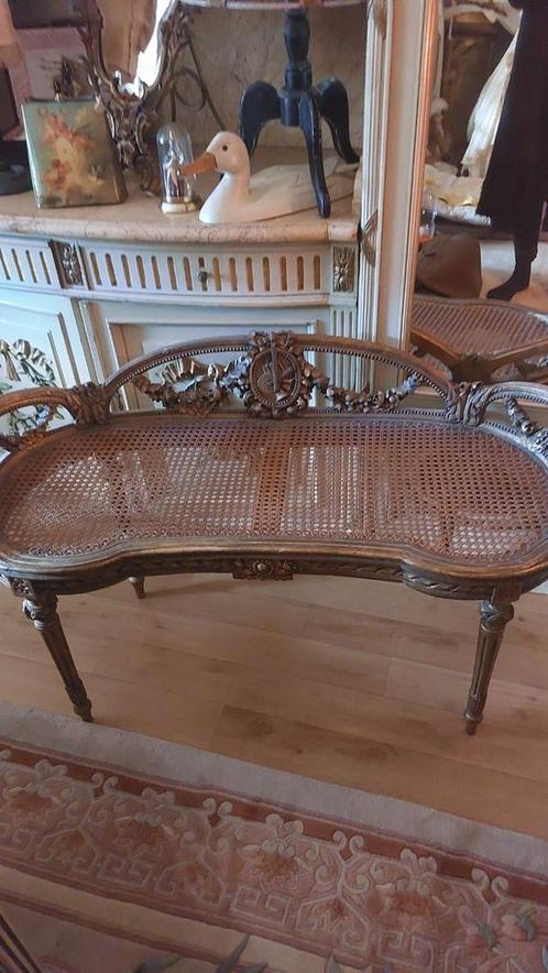 Louis- Seize pronkbankje., Antiek en Kunst, Antiek | Meubels | Stoelen en Banken, Ophalen