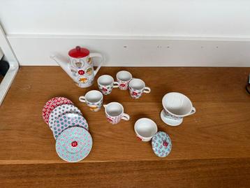 DE douwe egberts Kinder Servies Set beschikbaar voor biedingen