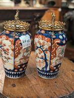 2 antieke imari vazen. 32 cm hoog. €135, Antiek en Kunst, Ophalen