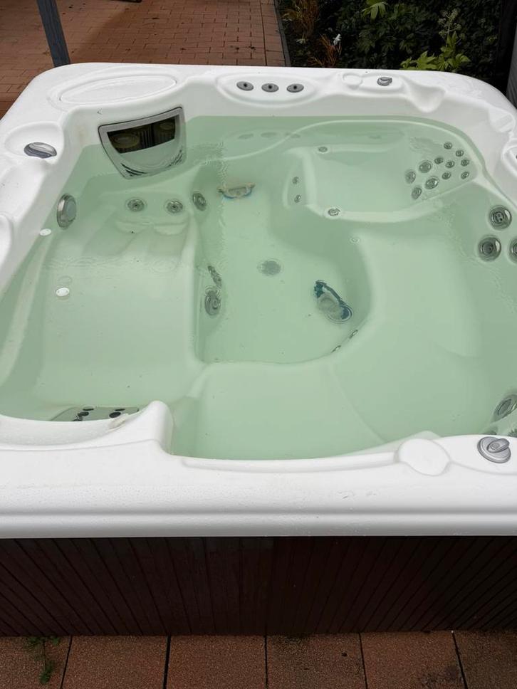 Hotspring Jacuzzi 5 persoons, Tuin en Terras, Bubbelbaden en Hottubs, Zo goed als nieuw, Pomp, Ophalen