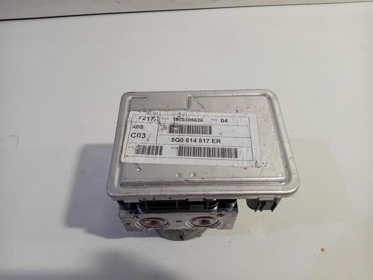 Abs pomp Volkswagen T-Roc, Auto-onderdelen, Remmen en Aandrijving, Volkswagen, Gebruikt, Herkomst onderdeel bekend, 12 maanden garantie