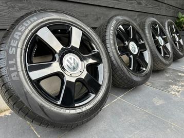 16 inch VOLKSWAGEN GOLF Velgen 5x112 ZGAN BANDEN! Origineel beschikbaar voor biedingen