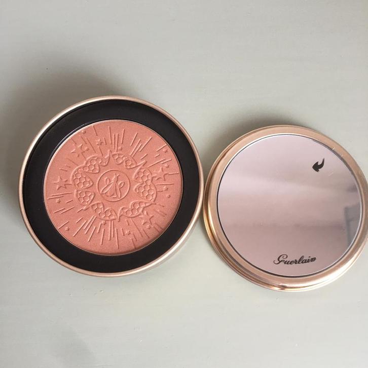 Guerlain Terracotta Golden Bee Illuminating Powder 10gr., Sieraden, Tassen en Uiterlijk, Uiterlijk | Cosmetica en Make-up, Nieuw