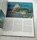Zuid-Amerika. Landen en volkeren  Reader's Digest  Uit 1988, Boeken, Ophalen of Verzenden, Zo goed als nieuw, Reader's Digest