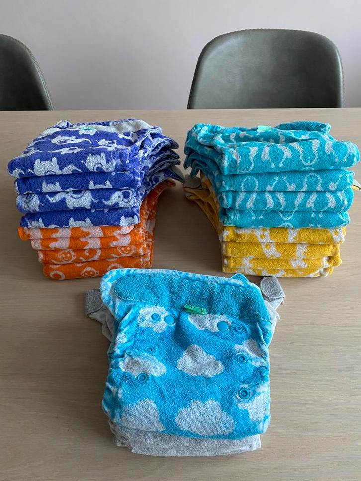 Wasbare luiers TotsBots maat 2, Kinderen en Baby's, Babykleding | Overige, Gebruikt, Jongetje of Meisje, Ophalen of Verzenden