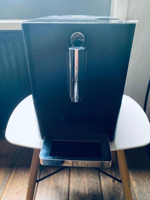 Prachtige jura A1 full black met een gratis onderhoudsbeurt., Witgoed en Apparatuur, Koffiemachine-accessoires, Zo goed als nieuw
