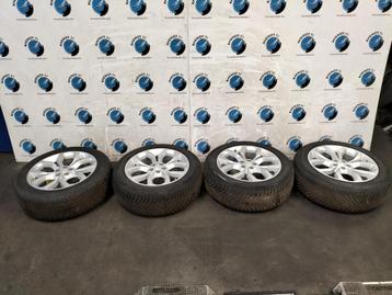 Discovery sport 19 inch winterset  model 2016  beschikbaar voor biedingen