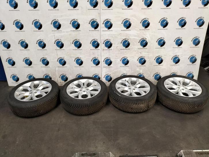 Discovery sport 19 inch winterset  model 2016, Auto-onderdelen, Banden en Velgen, Banden en Velgen, Personenwagen, Gebruikt, ARN erkend