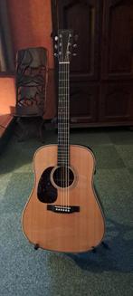 Elektro Akoestische gitaar Martin Linkshandig, Ophalen, Zo goed als nieuw, Western- of Steelstringgitaar, Met koffer