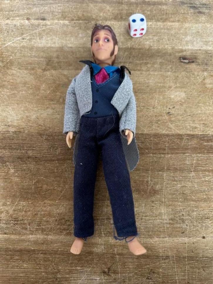 Disney Frozen Hans speelfiguur 15cm, Verzamelen, Disney, Gebruikt, Beeldje of Figuurtje, Overige figuren, Ophalen of Verzenden