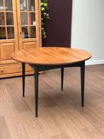 Houten uitschuifbare eettafel. 110-150 cm, Huis en Inrichting, Ophalen, Rechthoekig, 200 cm of meer, 50 tot 100 cm