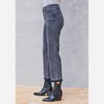 Isay Alba Jeans (Washed Black) maat 44 33, Kleding | Dames, Isay, Nieuw, Ophalen of Verzenden, W33 - W36 (confectie 42/44)