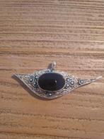 Tibetaanse hanger met onyx en turquoise steentjes, Ophalen of Verzenden, Zilver, Hanger, Met edelsteen