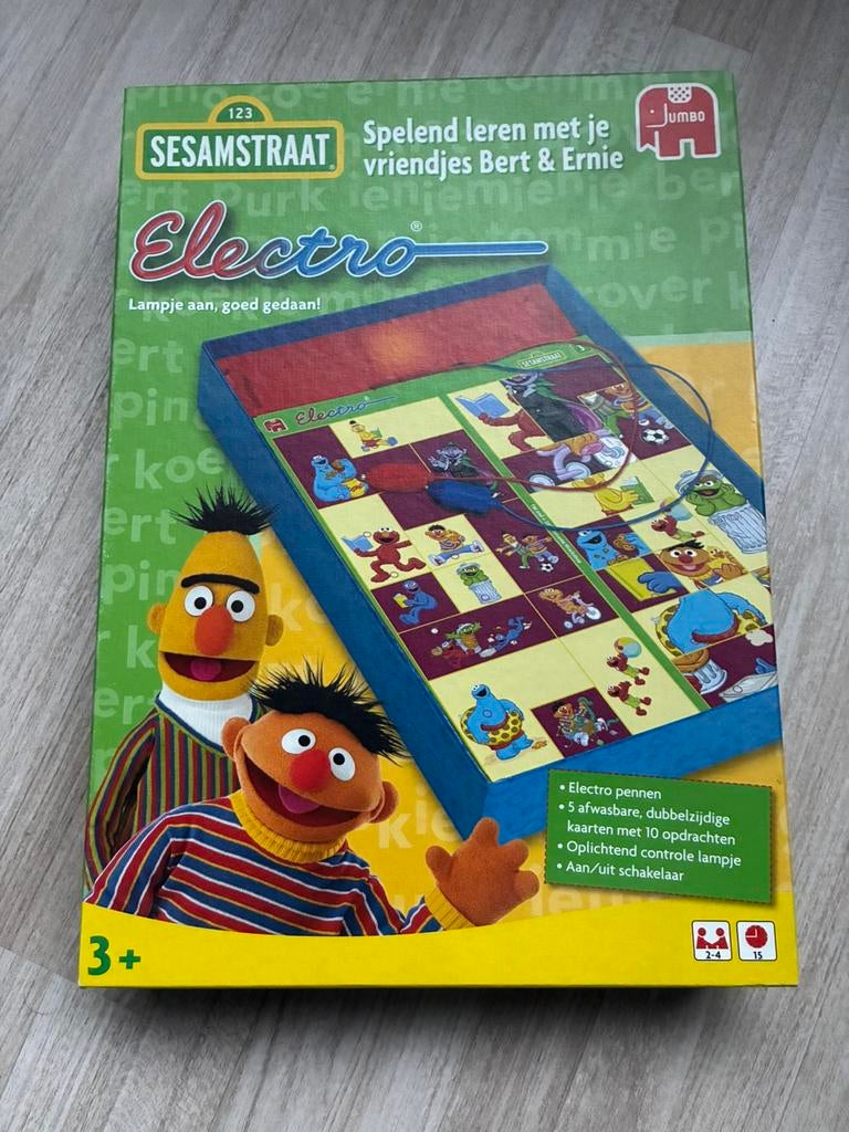 Electro van sesamstraat met Bert, Ernie en anderen, Ophalen, Zo goed als nieuw