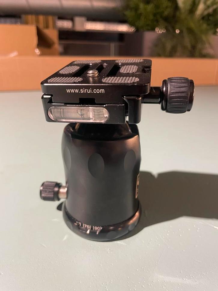 Sirui K-30X Balhoofd, Audio, Tv en Foto, Fotografie | Statieven en Balhoofden, Gebruikt, Balhoofd, Minder dan 150 cm, Met balhoofd