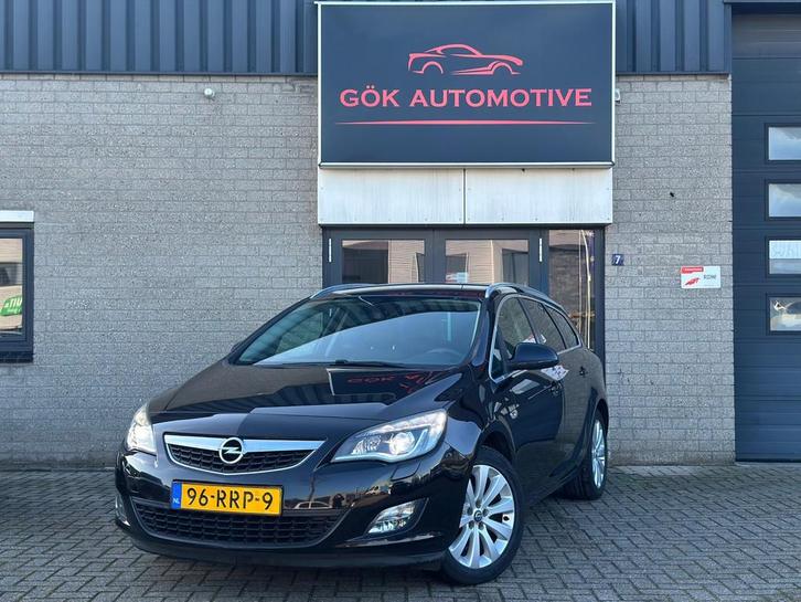 Opel Astra Sports Tourer 1.4 Turbo Cosmo / Navi / Xenon / Le, Auto's, Opel, Bedrijf, Te koop, Astra, ABS, Airbags, Airconditioning