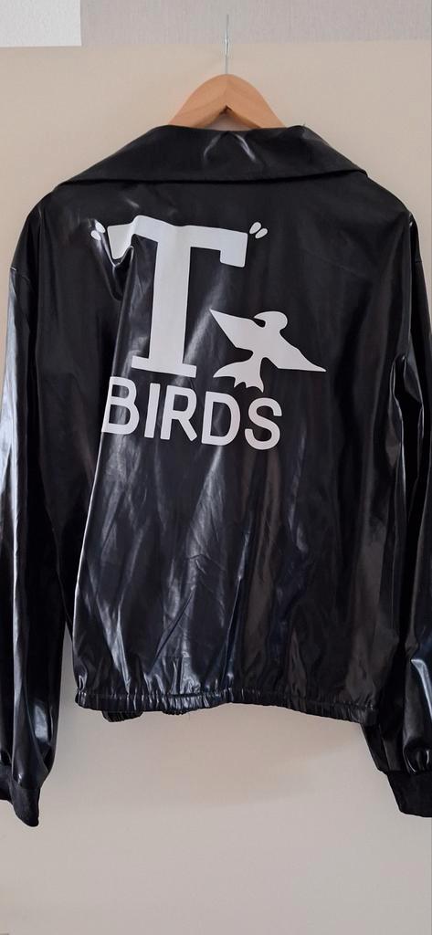 Danny Zuko Grease Carnaval Jasje maat M/L, Kleding | Heren, Carnavalskleding en Feestkleding, Zo goed als nieuw, Kleding, Carnaval