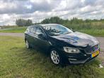 Volvo V60 D2 115pk Start/stop Powershift 2014 Zwart, Auto's, Volvo, 4 cilinders, Zwart, Diesel, Particulier