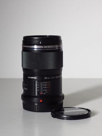 Olympus M.Zuiko 60mm f2.8 macro beschikbaar voor biedingen