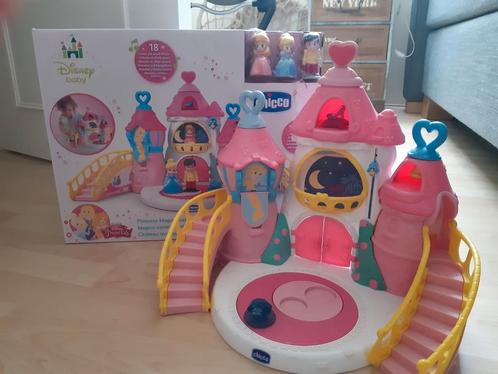 Disney magisch prinsessen kasteel van Chicco, Kinderen en Baby's, Speelgoed | Poppenhuizen, Zo goed als nieuw, Ophalen of Verzenden