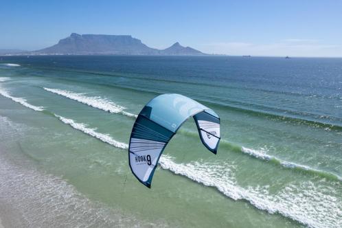 PLKB Hook 9m NIEUW! en 11m2 Escape nieuw, Watersport en Boten, Kitesurfen, Nieuw, Kite, 9 m², Geen board, Ophalen of Verzenden