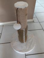 Krabpaal mini wit met beige met balletje + belletje eraan, Ophalen, Krabpaal