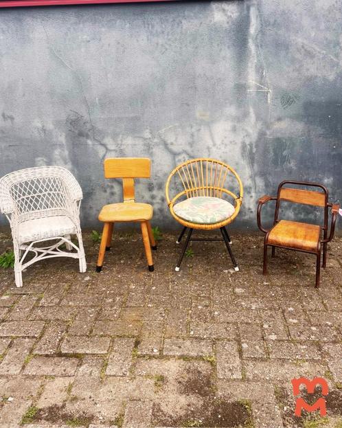 Vintage kinderstoeltjes (4 stuks of per stuk), Kinderen en Baby's, Kinderkamer | Tafels en Stoelen, Gebruikt, Stoel(en), Ophalen of Verzenden