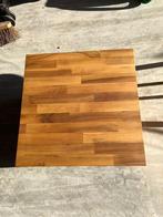 Walnoot bijzettafel, Huis en Inrichting, Tafels | Bijzettafels, Minder dan 55 cm, Gebruikt, Vierkant, Hout