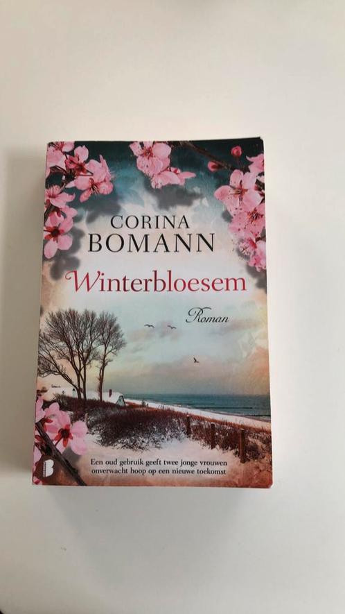 Corina Bomann - Winterbloesem, Boeken, Literatuur, Zo goed als nieuw, Ophalen of Verzenden