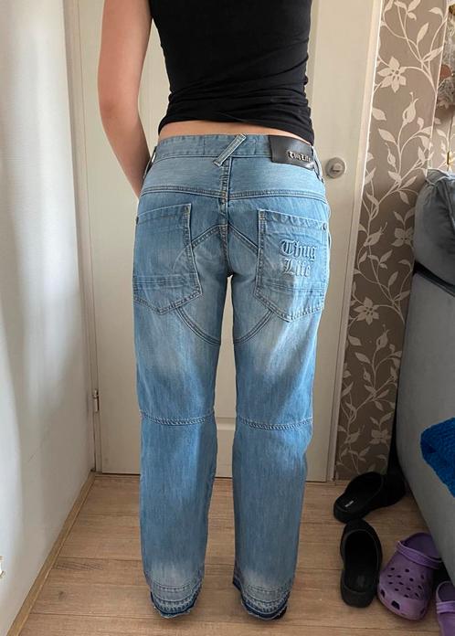 Vintage thug life jeans, Kleding | Dames, Spijkerbroeken en Jeans, Zo goed als nieuw, W30 - W32 (confectie 38/40), Blauw, Ophalen of Verzenden