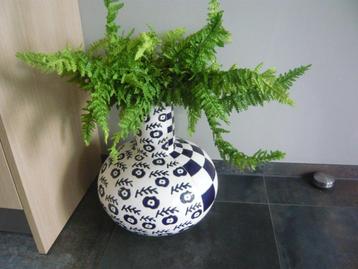 vaas vintage blauw/wit beschikbaar voor biedingen