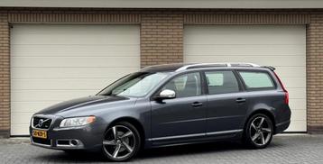 Volvo V70 2.0T R-Edition Polestar 240pk * Navigatie *  beschikbaar voor biedingen
