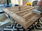 Stoere houten vierkante eettafel 160x160, Ophalen, Gebruikt, 150 tot 200 cm, Vierkant