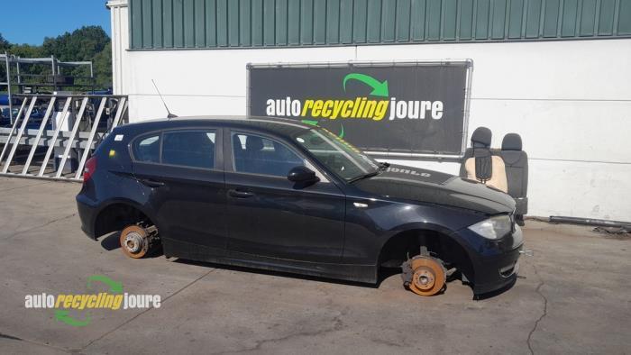 Buitenspiegel rechts van een BMW 1-Serie, Auto-onderdelen, Spiegels, BMW, Gebruikt, 3 maanden garantie