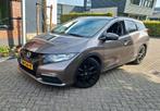 HONDA CIVIC 1.8 TOURER |Camera|CruiseControl|Trekhaak, Voorwielaandrijving, 65 €/maand, Stof, Zwart
