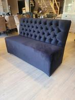 *OPRUIMING* Eetkamerbank Brian 150 cm Zwart €599 NU €499 (1), Huis en Inrichting, Stoelen, Eetkamerbank knoopjes capiton stof velvet zwart