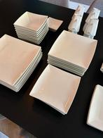 Compleet Servies - Cosy & Trendy Porselein, Huis en Inrichting, Keuken | Servies, Ophalen, Zo goed als nieuw, Effen, Porselein