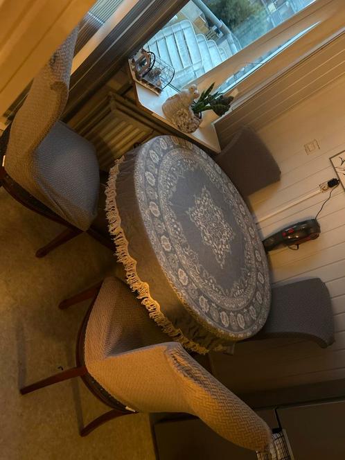 Ronde Eettafel met 4 Stoelen, Huis en Inrichting, Tafels | Eettafels, Gebruikt, 100 tot 150 cm, Vier personen, Rond, Overige houtsoorten