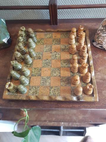 Mini schaakspel beschikbaar voor biedingen