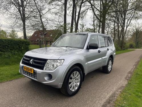 Mitsubishi MITSUBISHI PAJERO 4X4 NAP Dealer onderhouden, Auto's, Bestelauto's, Bedrijf, Te koop, 4x4, ABS, Airconditioning, Alarm