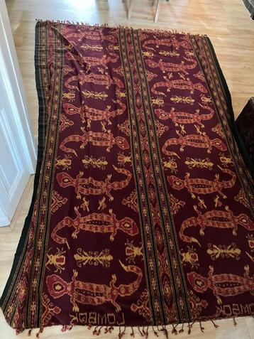 Zeer grote vintage ikat Lombok Indonesië beschikbaar voor biedingen