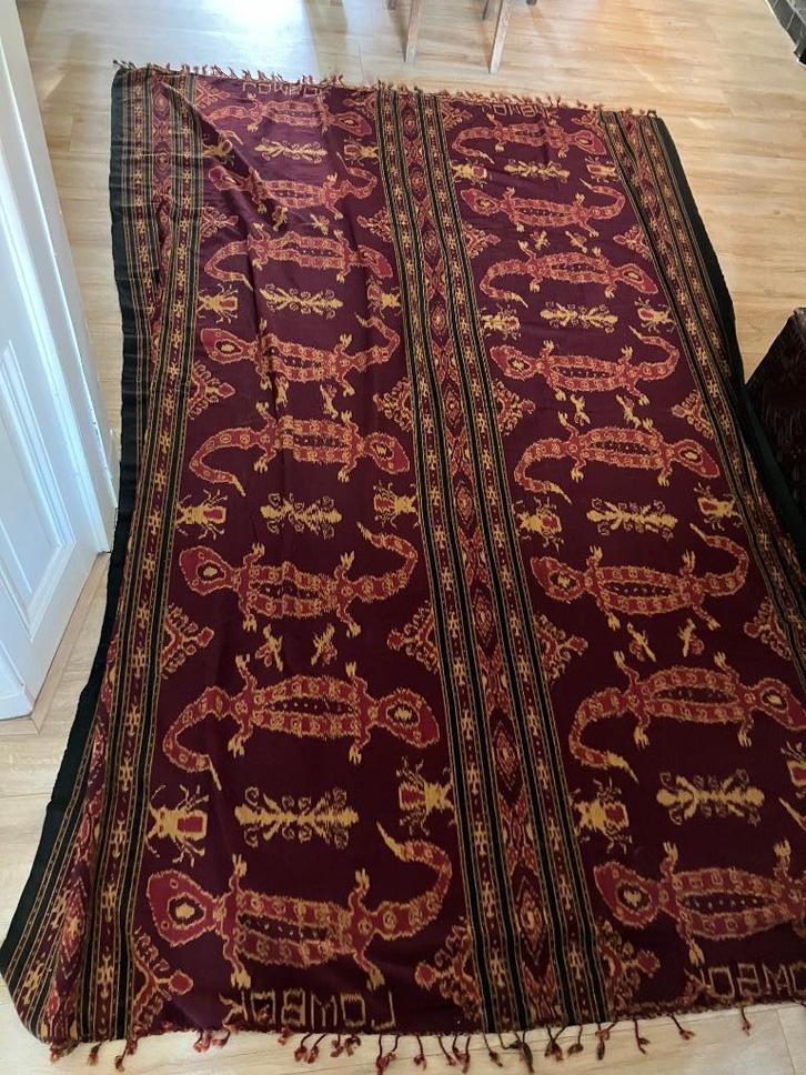 Zeer grote vintage ikat Lombok Indonesië, Antiek en Kunst, Kunst | Niet-Westerse kunst, Ophalen of Verzenden